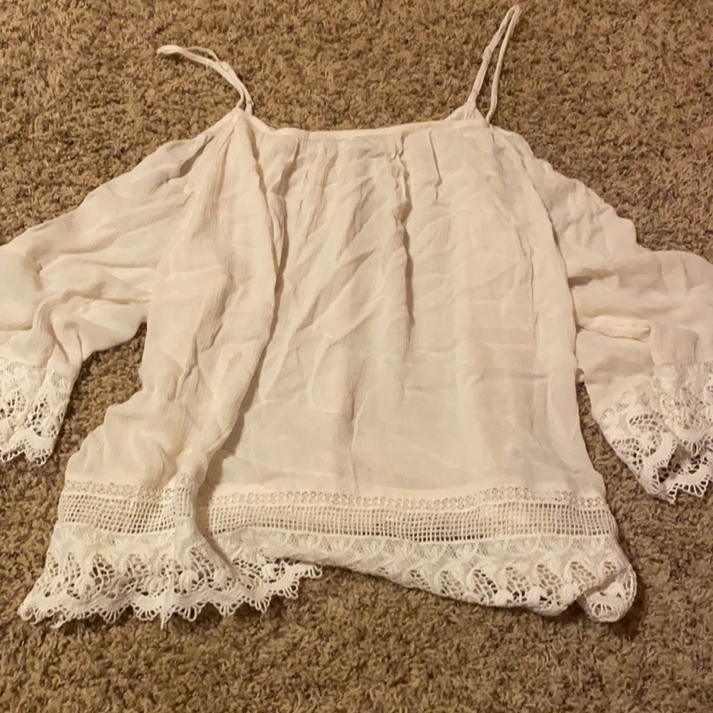 NWT off white flowy cold shoulder blouse